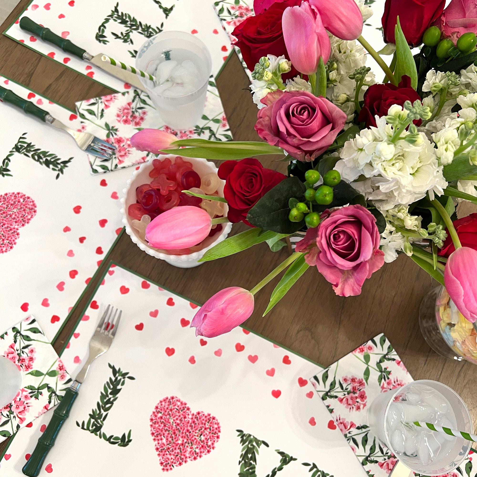 Pink + Green Valentine's Day Tablesetting