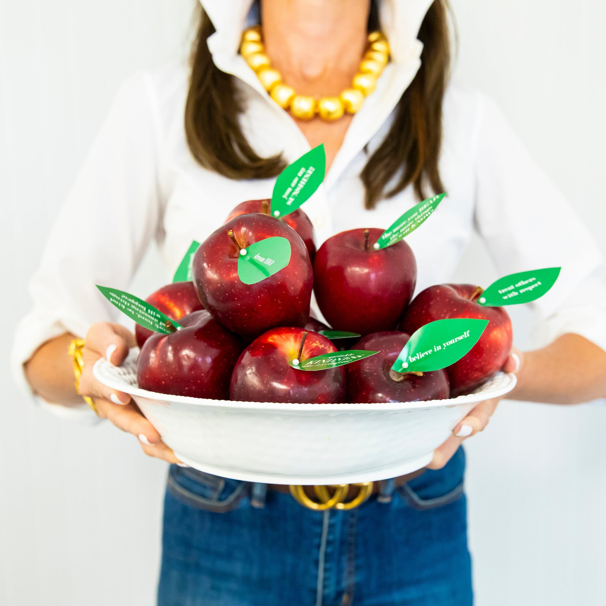 APPLE CENTERPIECE