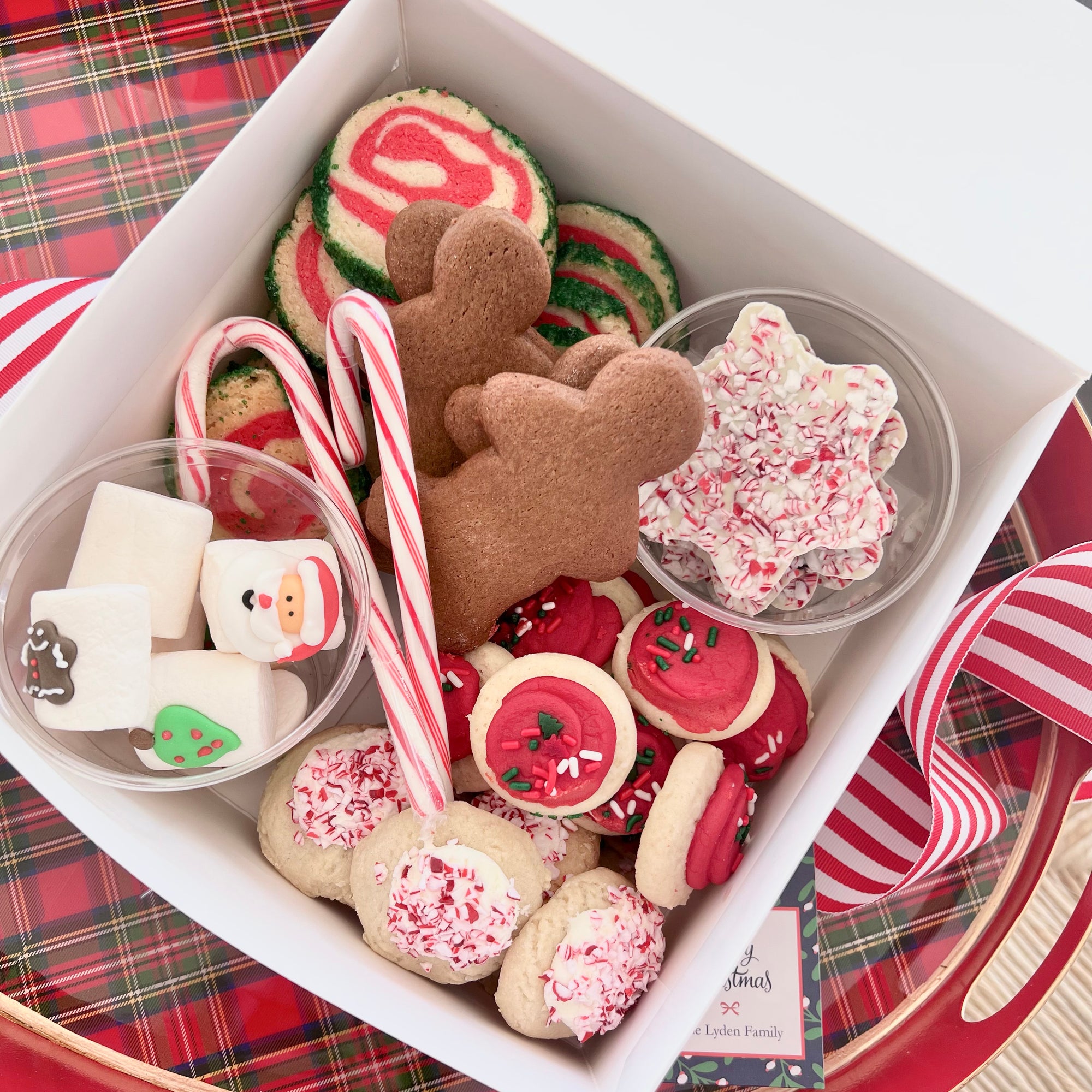 Boxes for cookies and candy discount