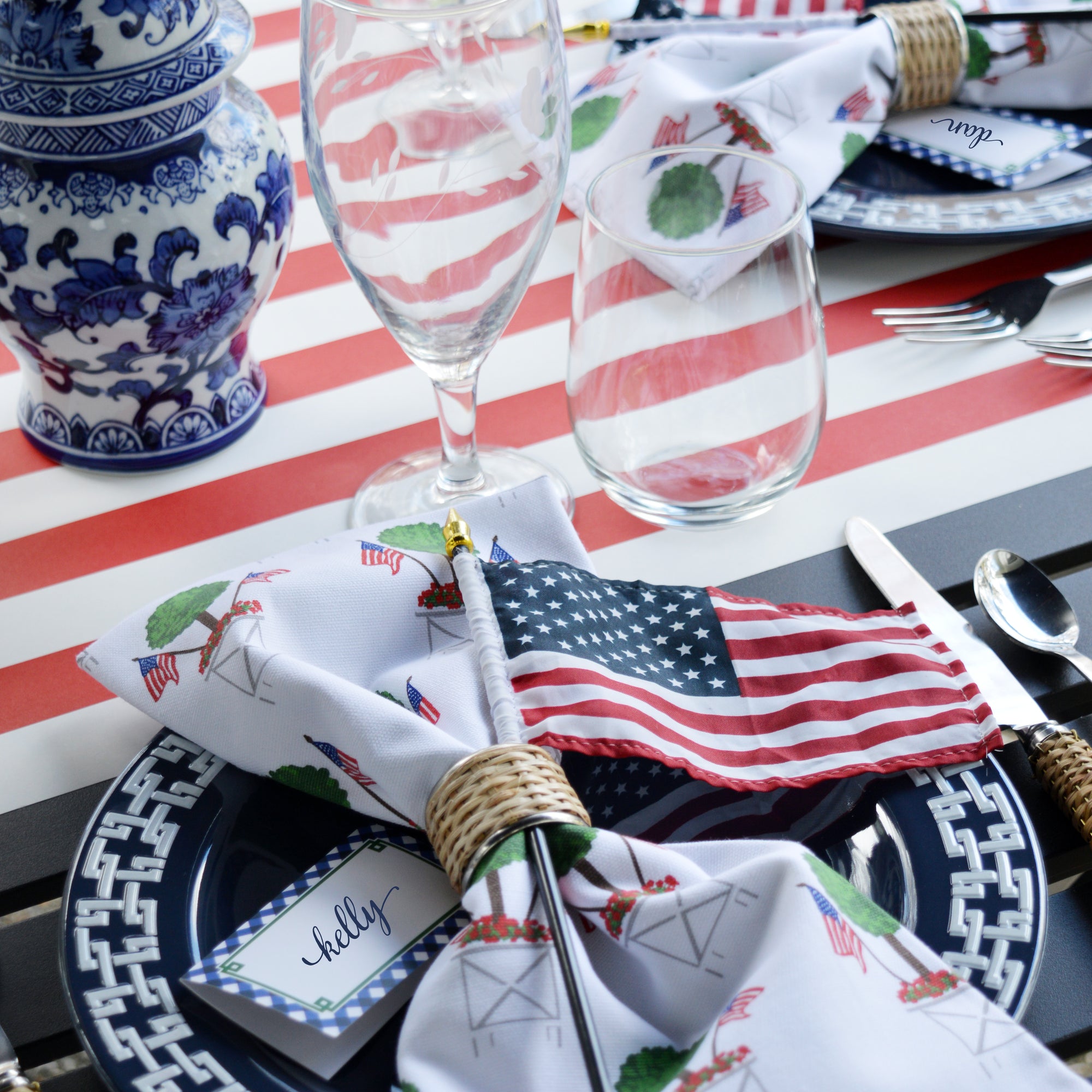 Patriotic Topiary Tablesetting for Memorial Day