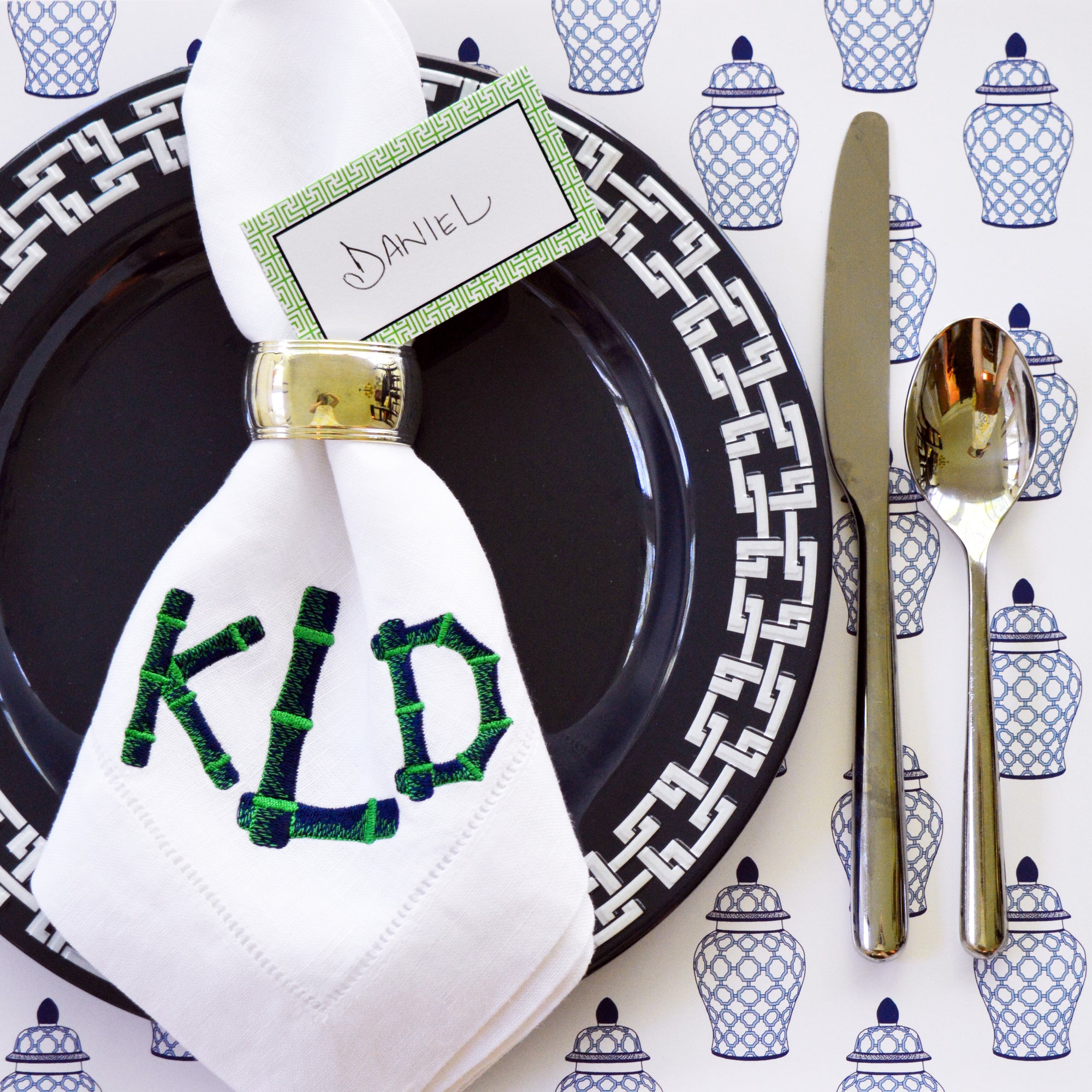 PAPER PLACEMATS