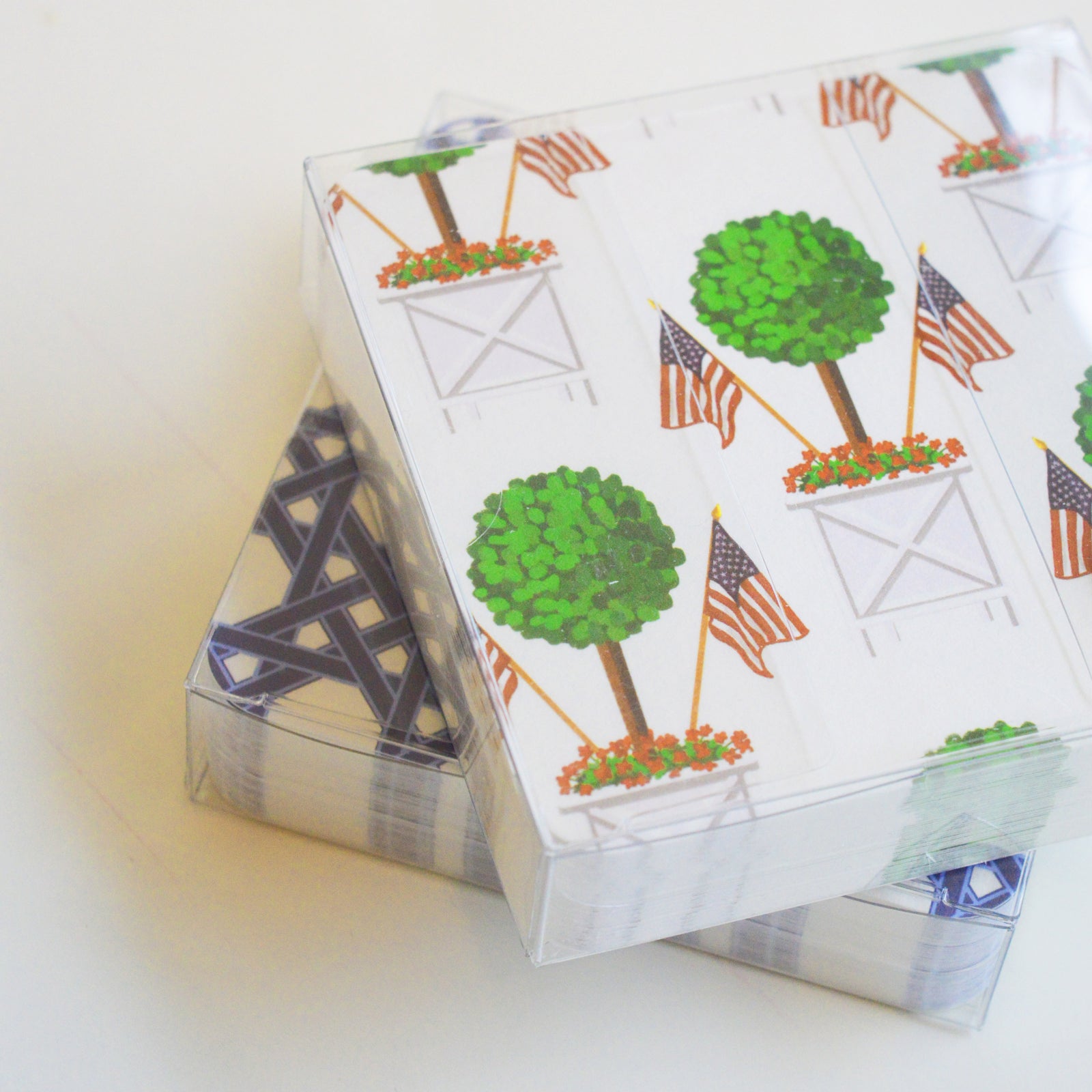 Patriotic Topiary | Wholesale