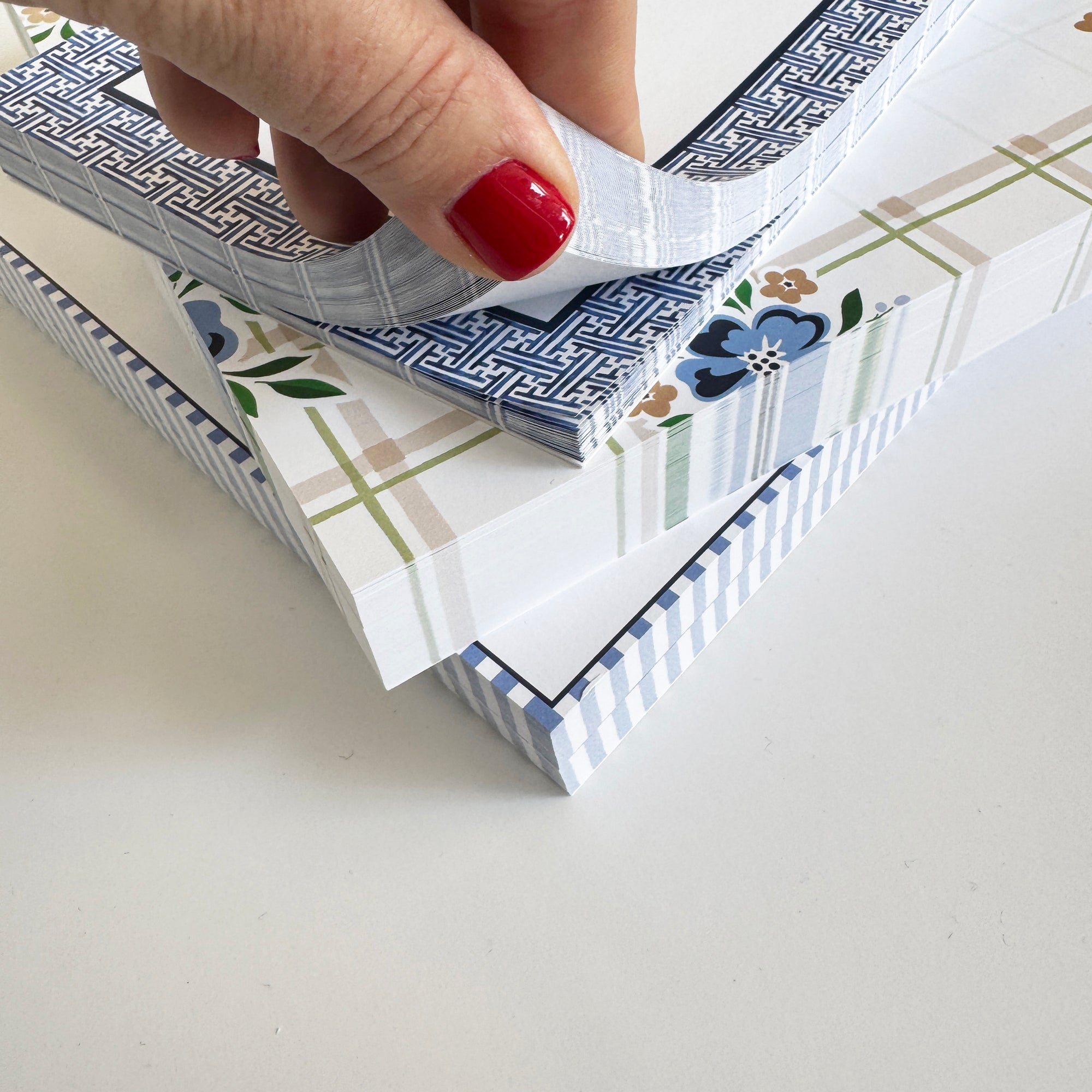 8.5x8.5 SLAB Stock Notepad | Windowpane Floral