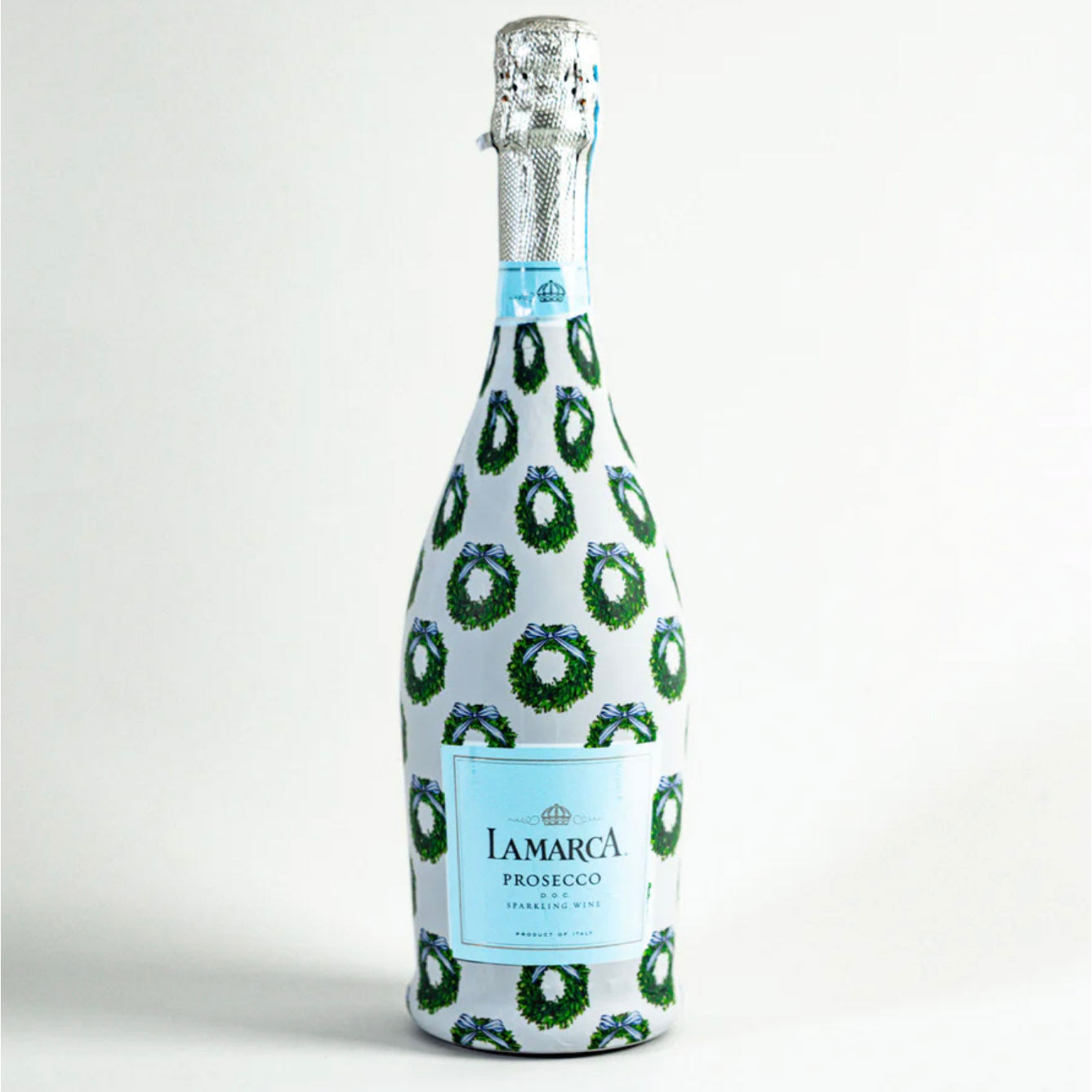 Beau Bottles x WH Hostess Bottle Wrap | Boxwood Wreath