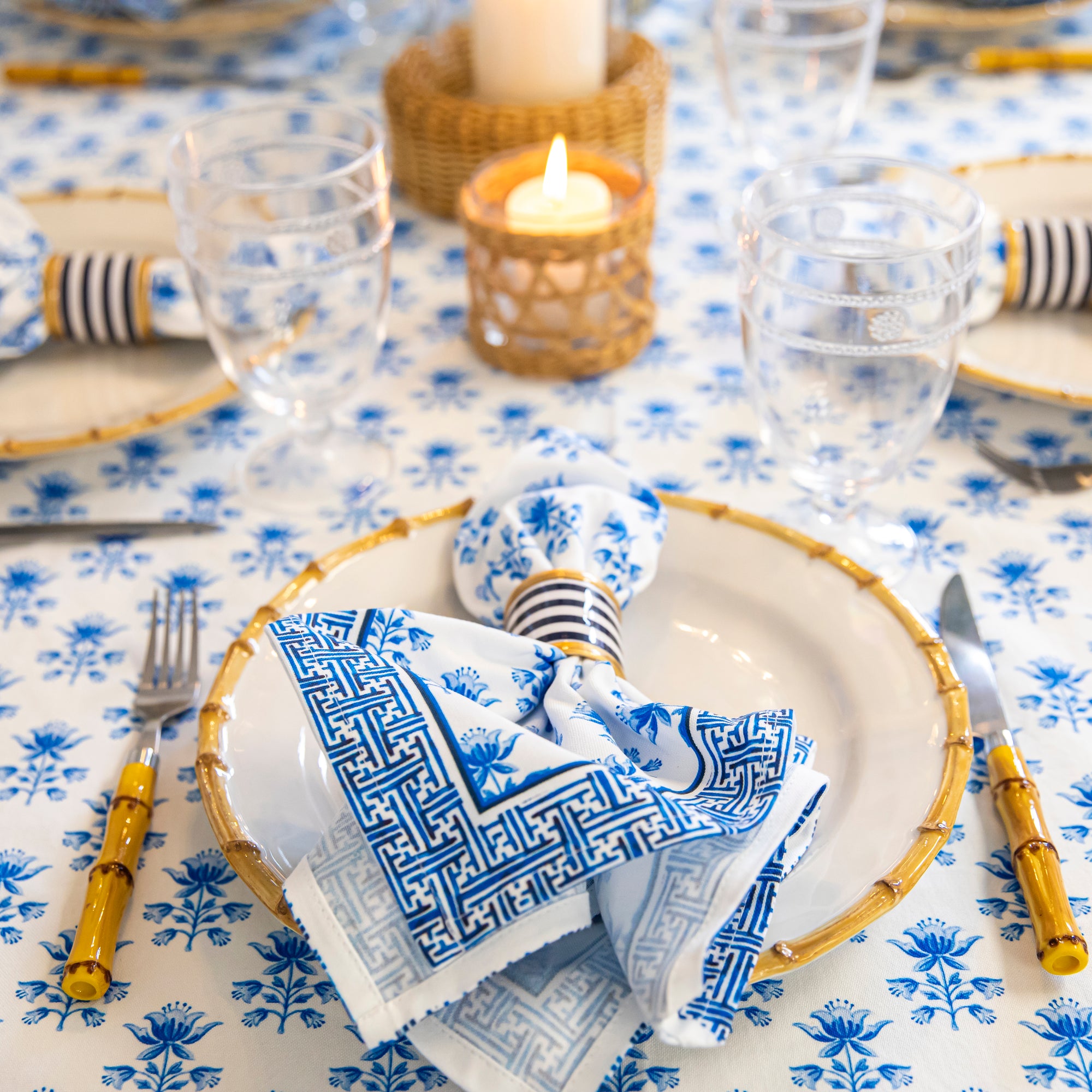 Tulip Block Print Dinner Napkins | Set of 4