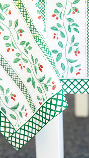 Christmas Berries Stripe Rectangle Tablecloth
