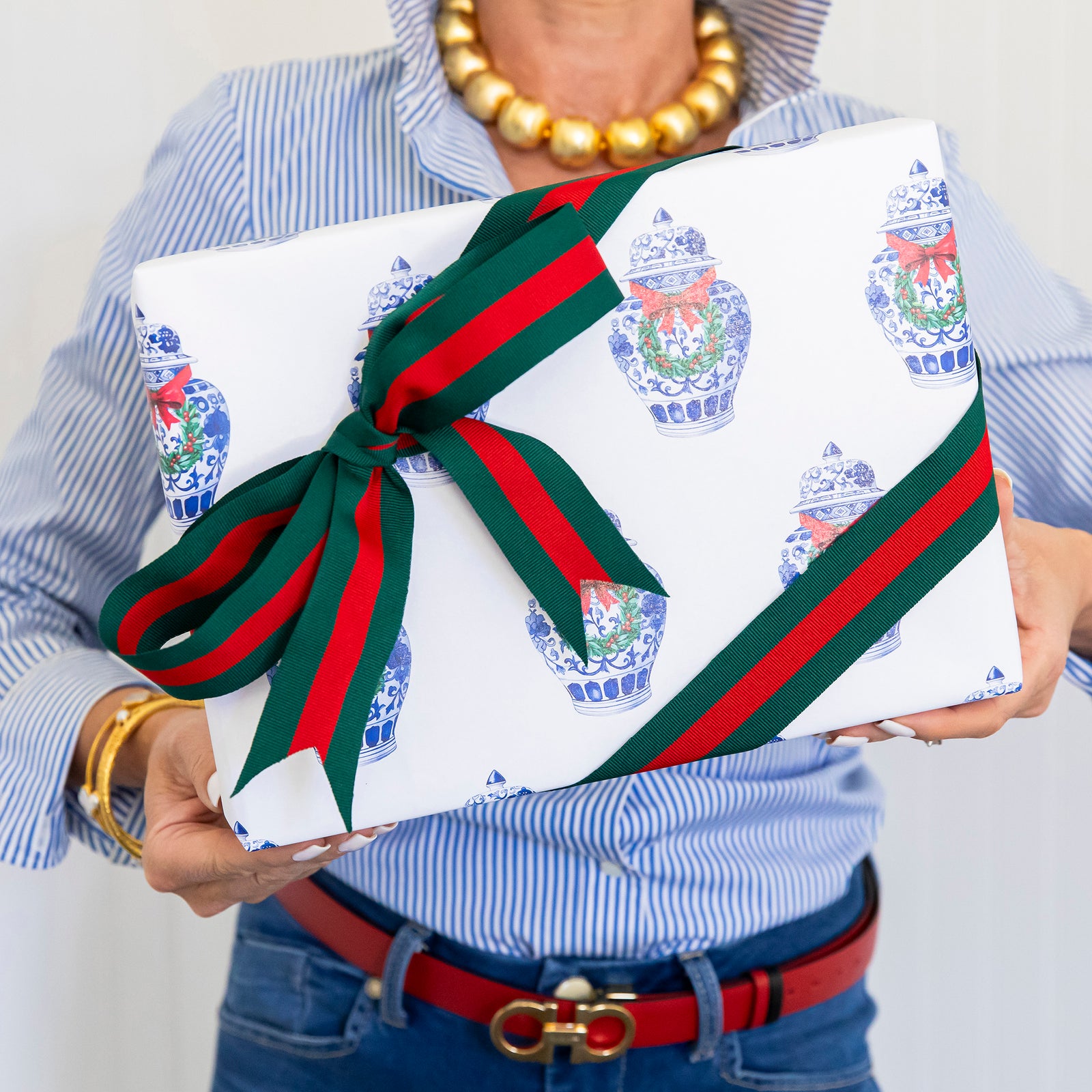 Continuous Roll Gift Wrap | Ginger Jar with Wreath