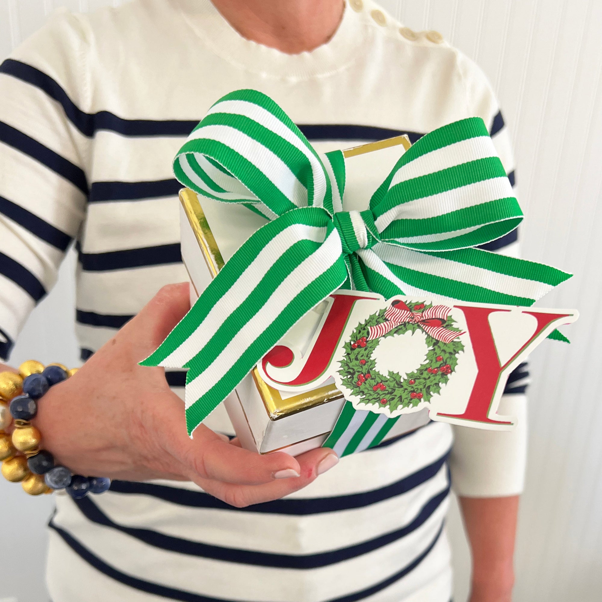 Stock Shoppe: JOY Holly Wreath Christmas Die-Cut Gift Tags