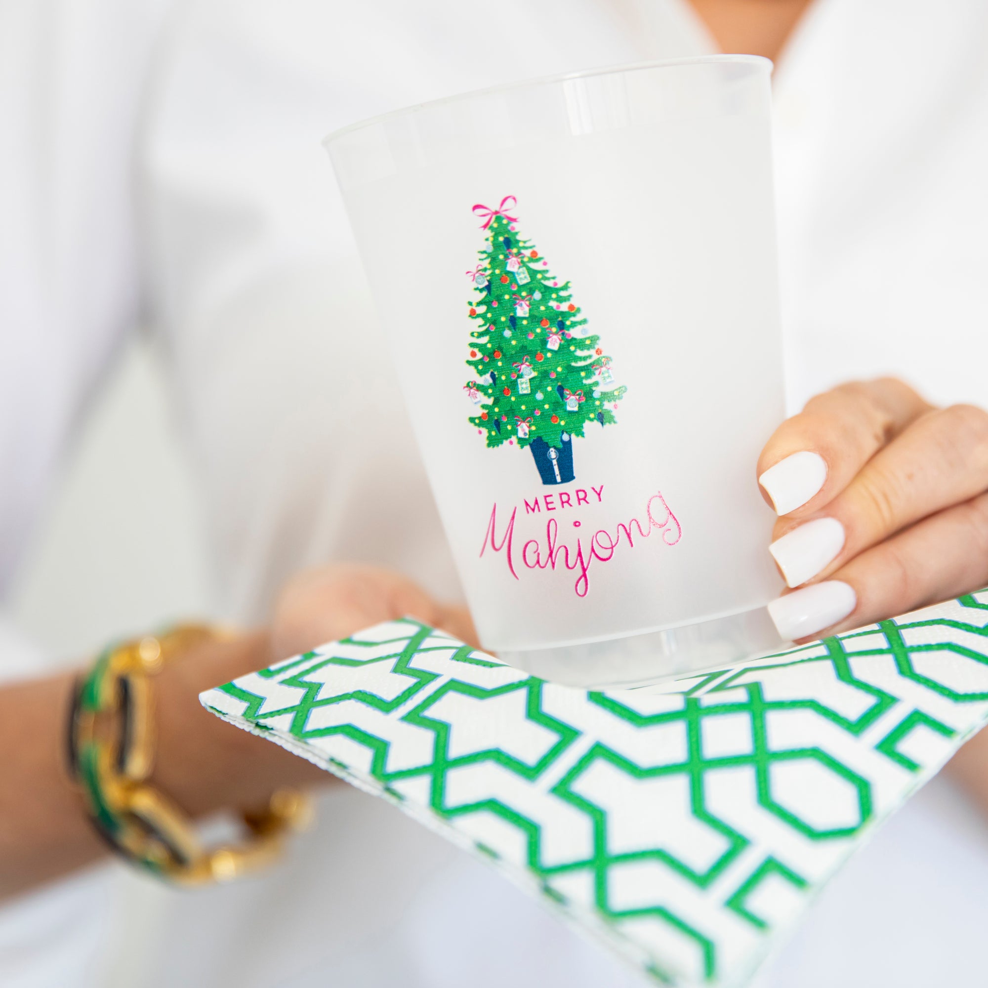 Bundle: Merry Mahjong Shatterproof Cups + Green Trellis Cocktail Napkins
