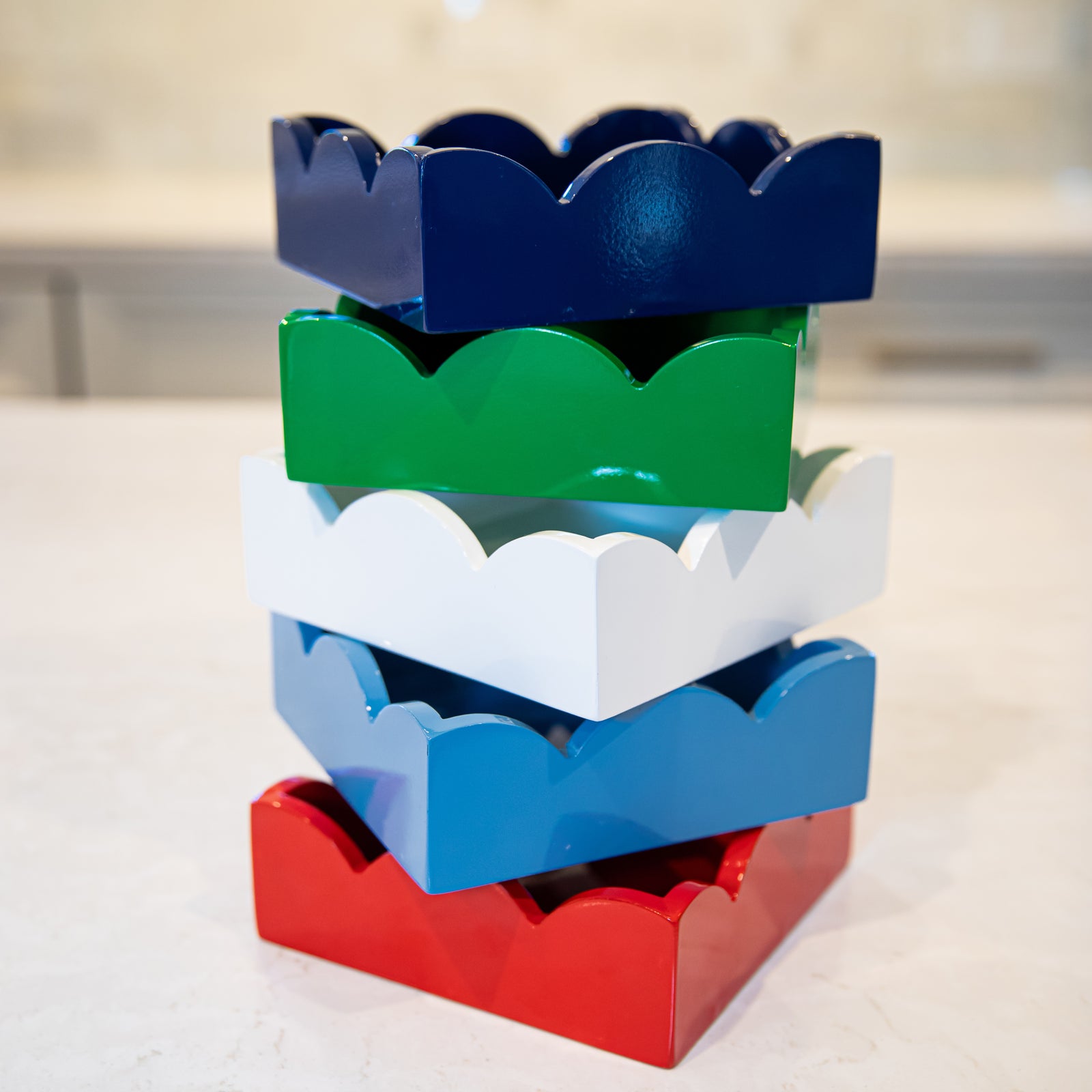 In Stock WH Lacquer Scalloped Napkin Holder | Green