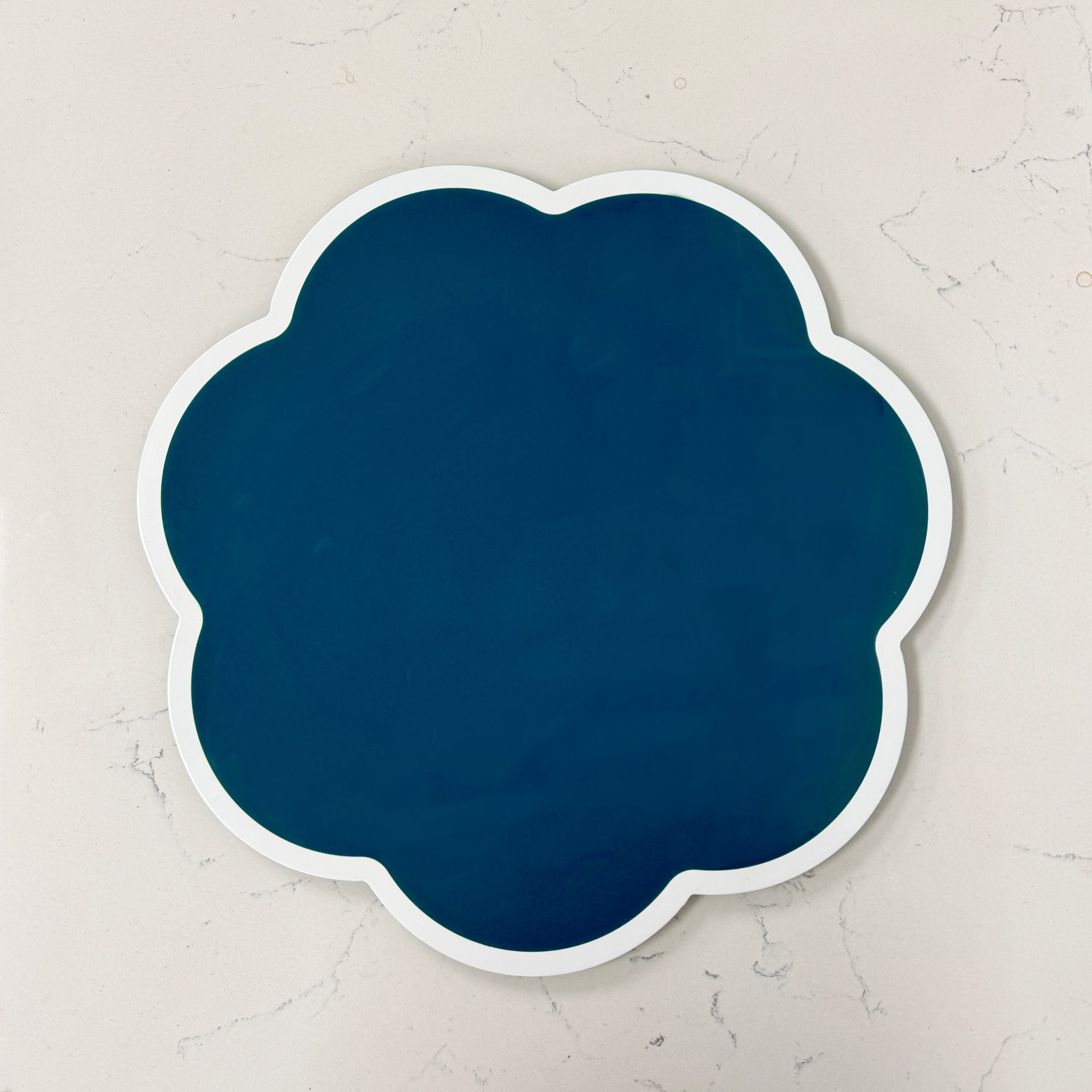 Scalloped Lacquer Placemats | Navy Blue | Set of 2