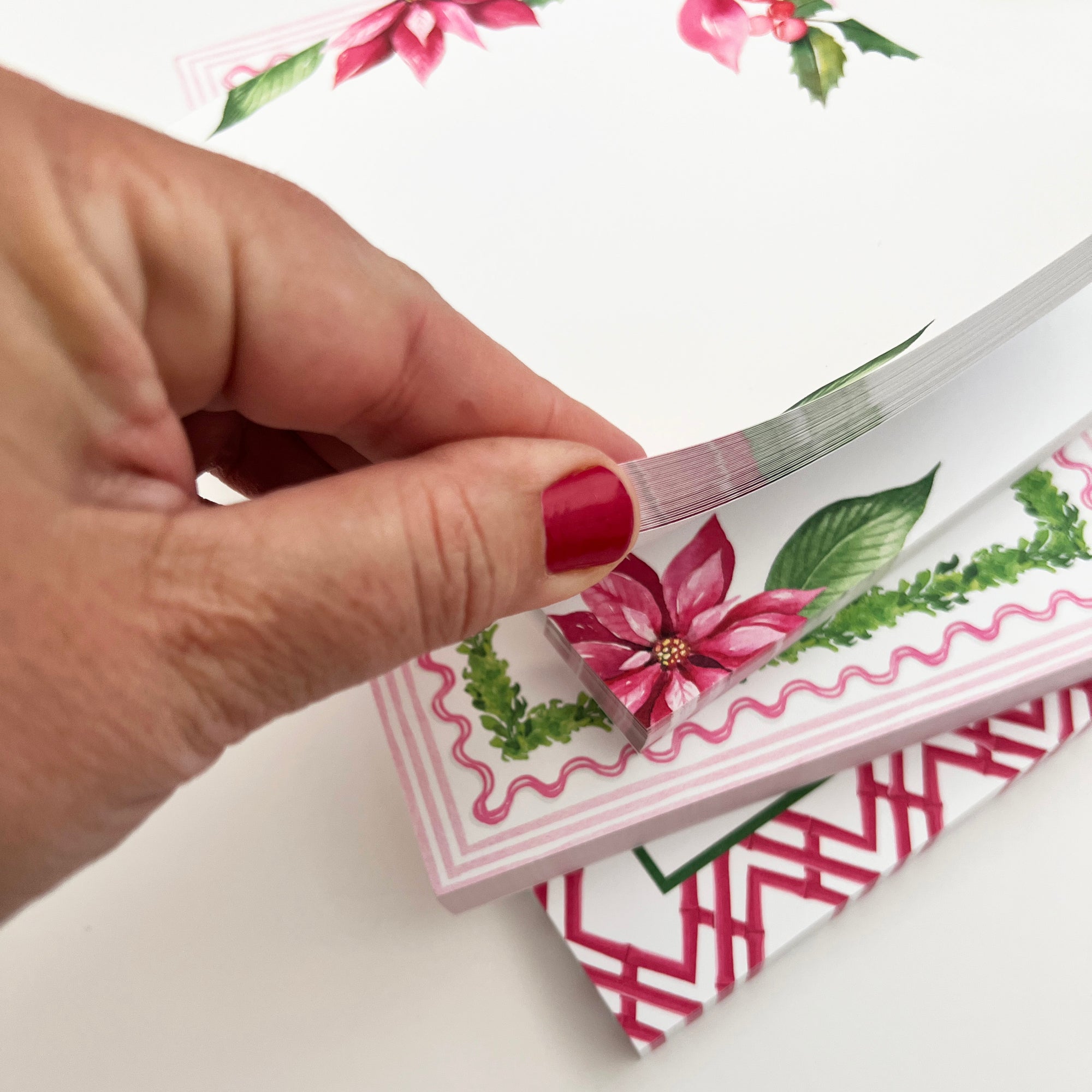 Stock Shoppe: 5x7 Boxwood Scallop Notepad