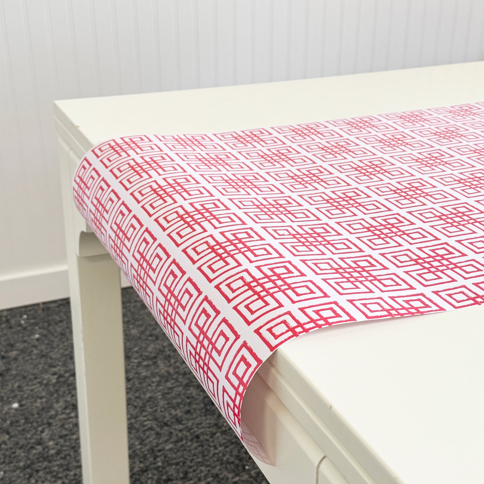 Red Bamboo Fret Paper Table Runner