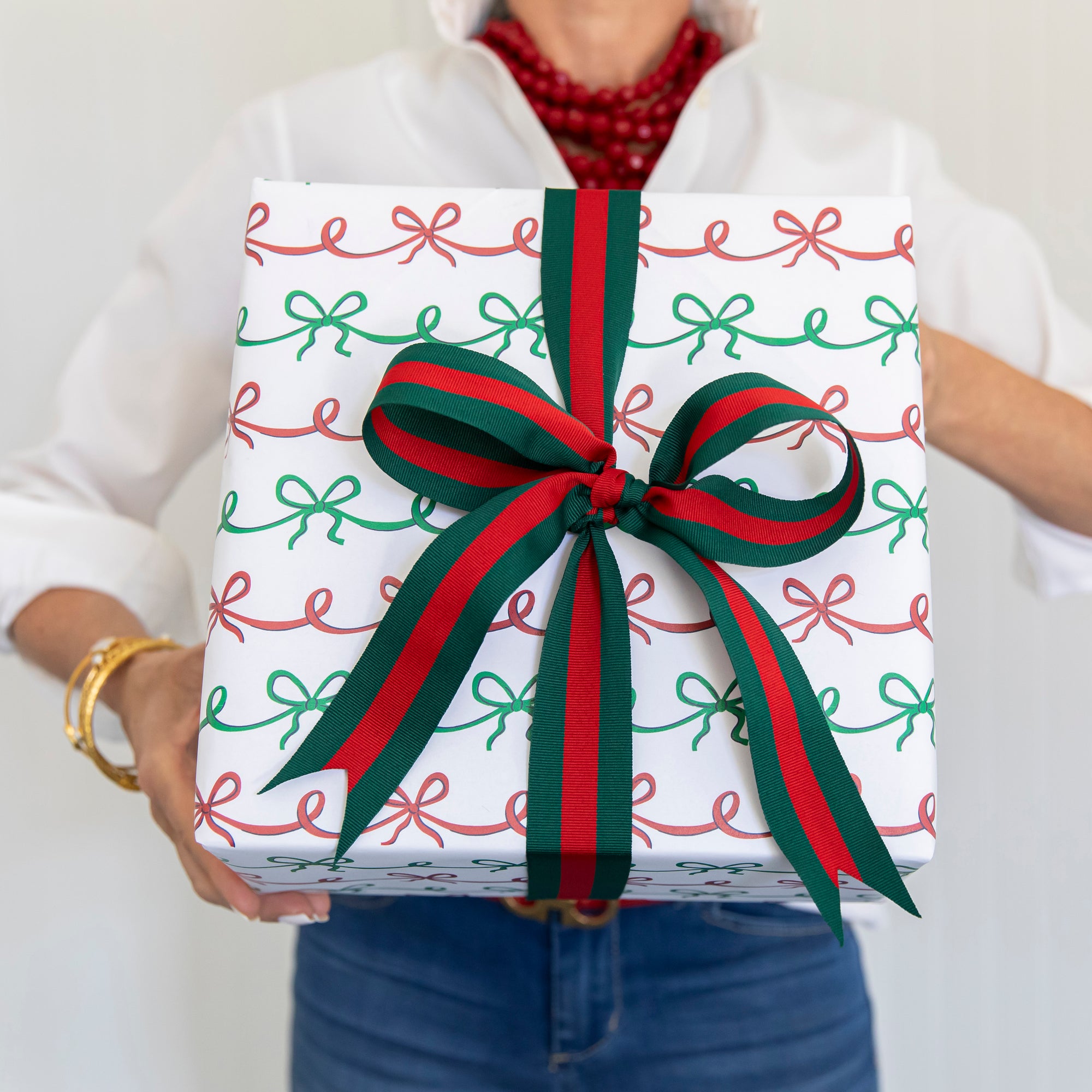 Continuous Roll Gift Wrap | Christmas Ribbon Garland