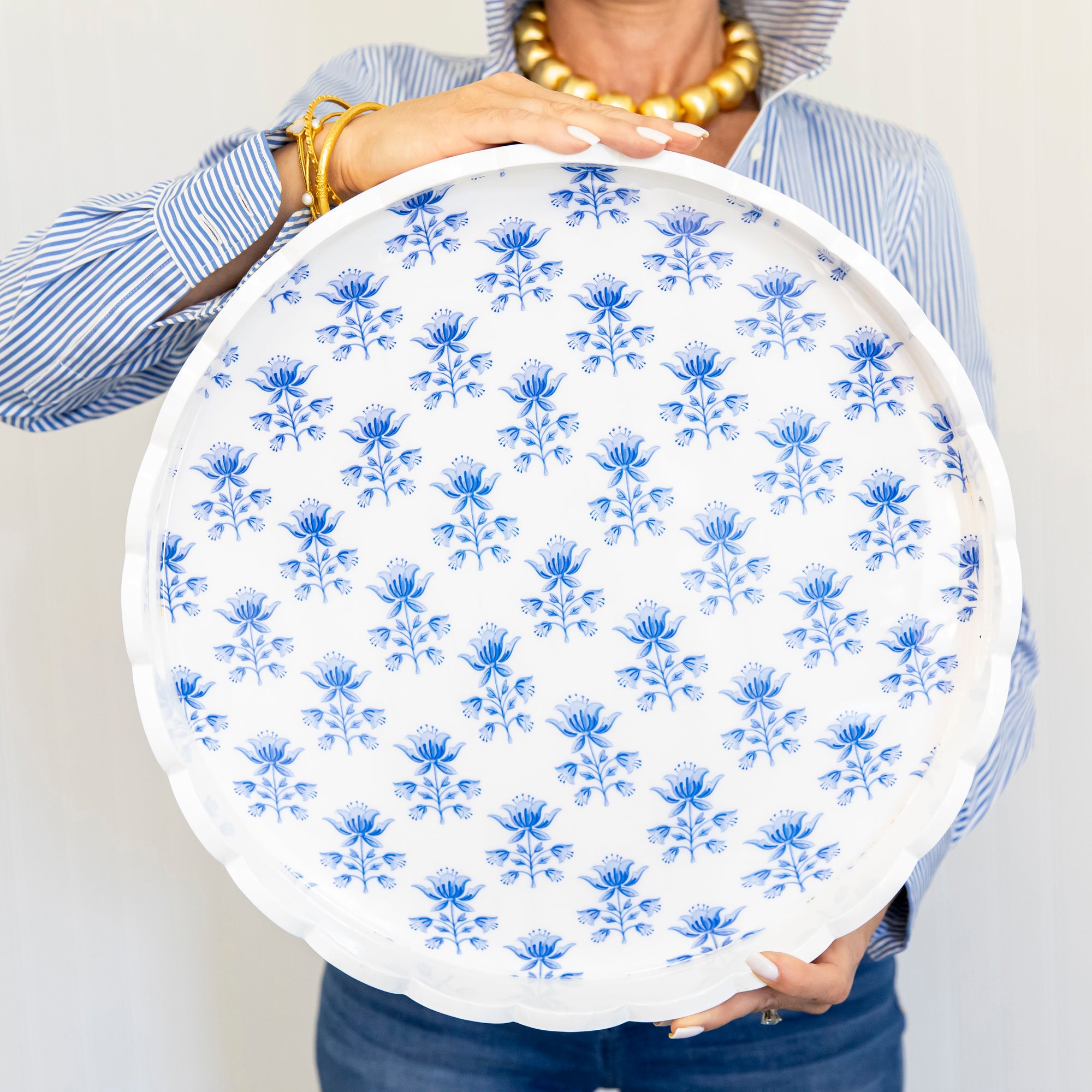 Tulip Block Print 16" Round Scalloped Lacquer Tray