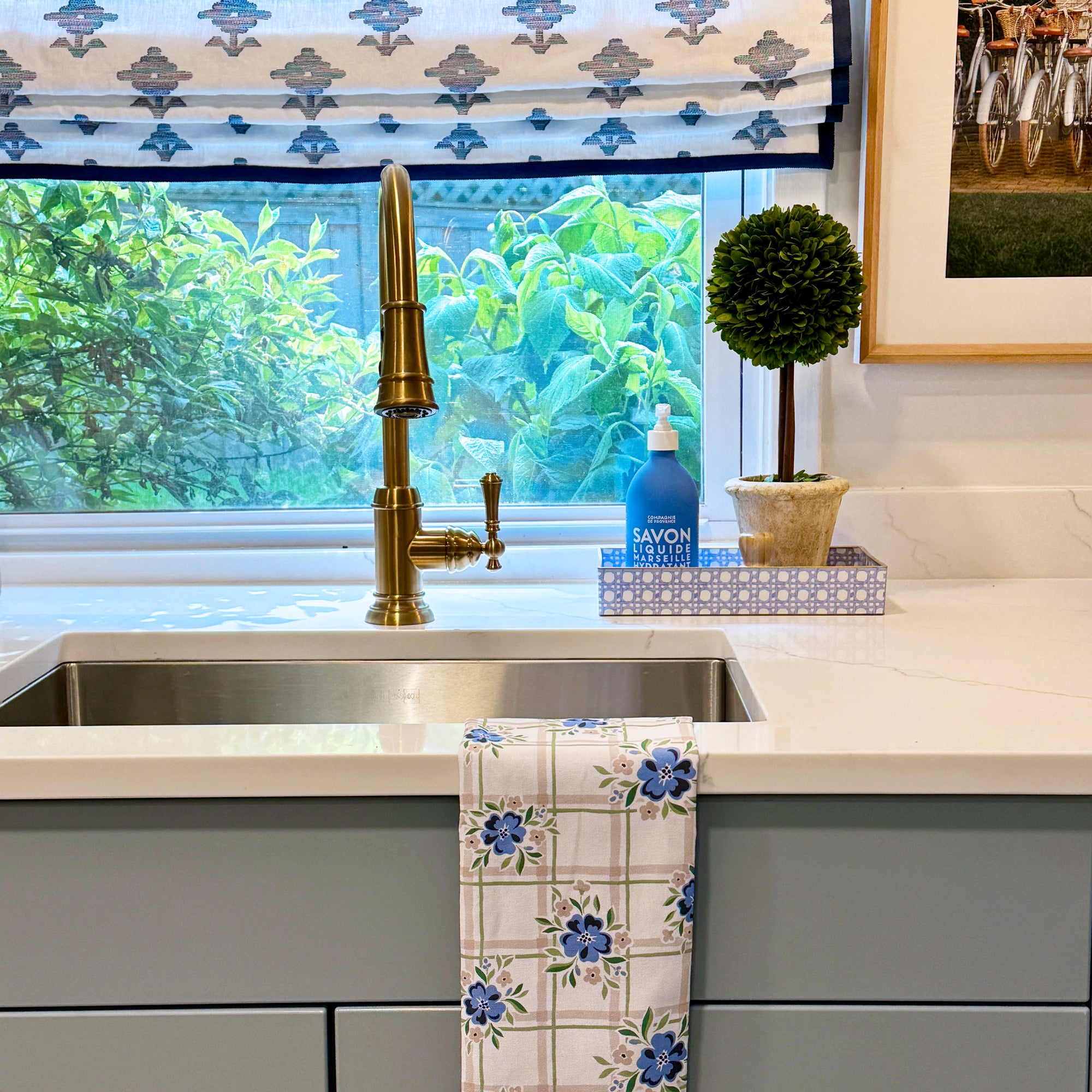 WH Hostess Cotton Tea Towel | Windowpane Floral