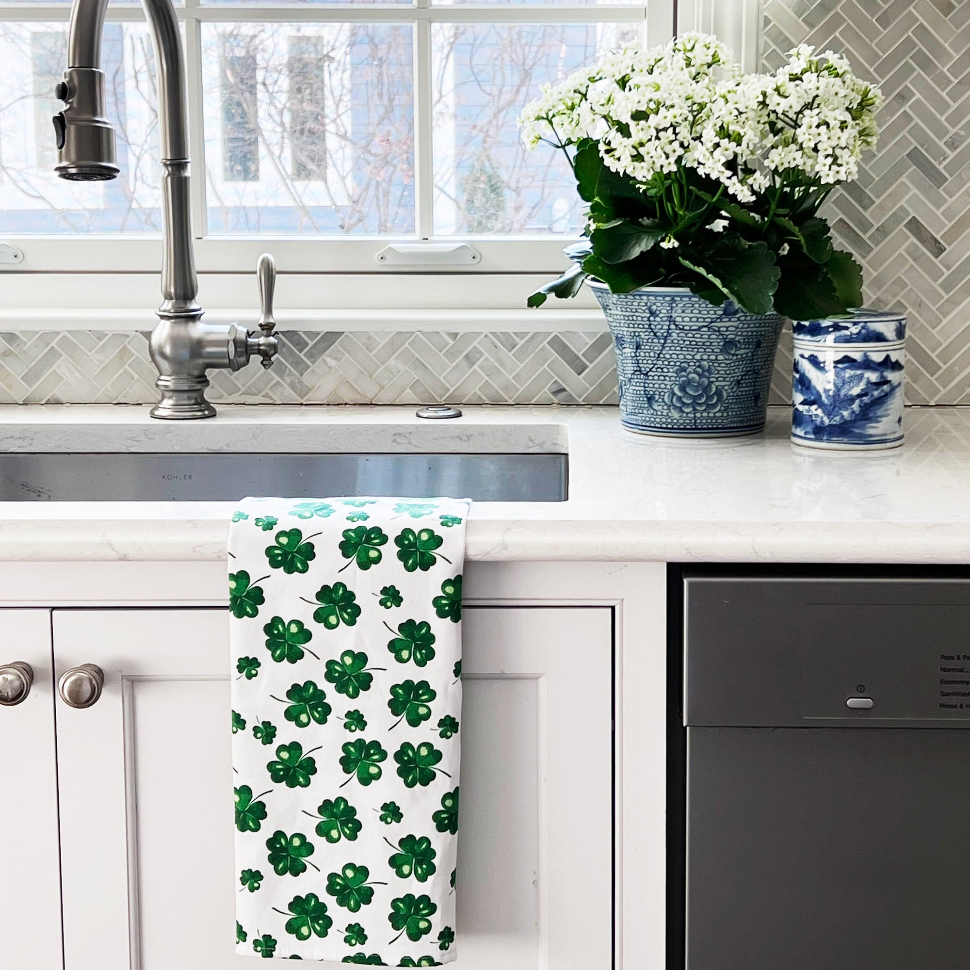 WH Hostess Cotton Tea Towel | Shamrocks