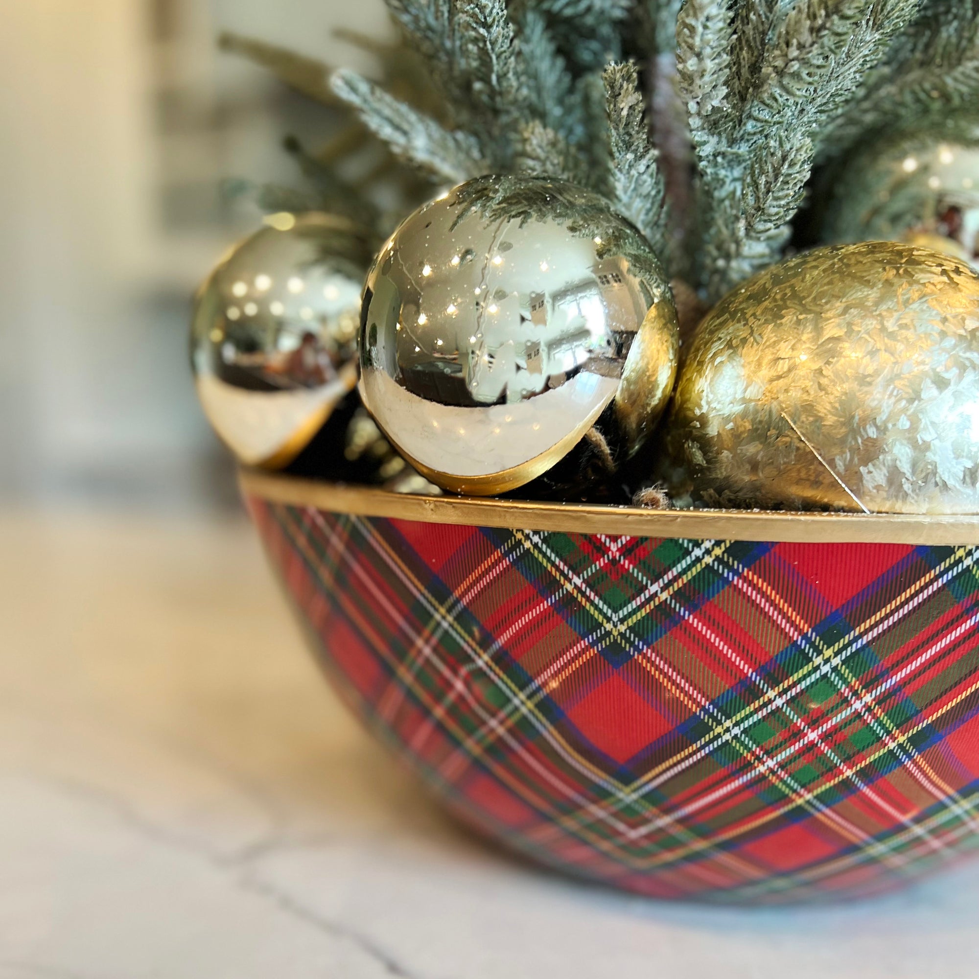WH Hostess x Jaye's Studio: Tartan Plaid Centerpiece Bowl